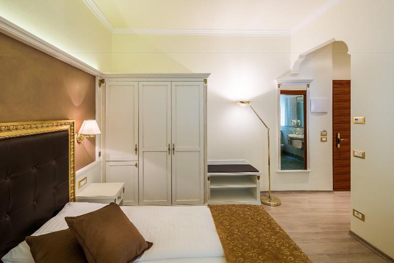 Windsor Hotel - Oda