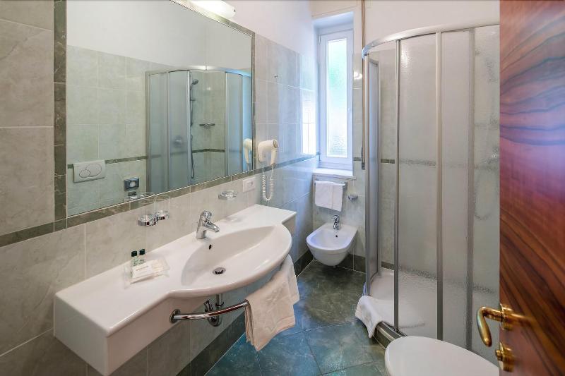 Windsor Hotel - Oda