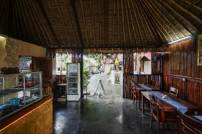 Kampung 168 by ZUZU - Restoran