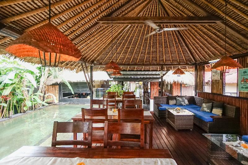 Kampung 168 by ZUZU - Restoran