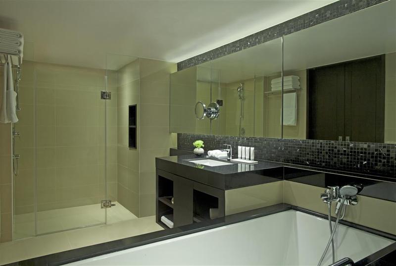 Le Meridien Phuket Beach Resort - Genel