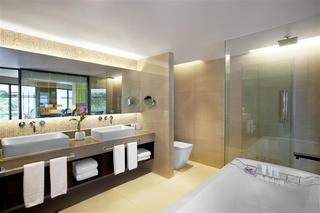 Le Meridien Phuket Beach Resort fotoÄŸrafÄ±