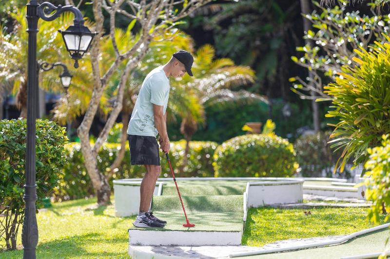 Le Meridien Phuket Beach Resort - Genel