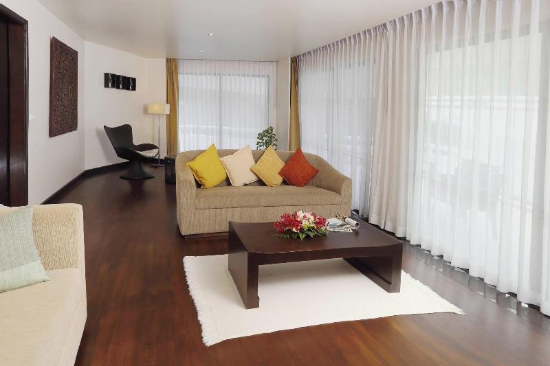 Le Meridien Phuket Beach Resort - Oda