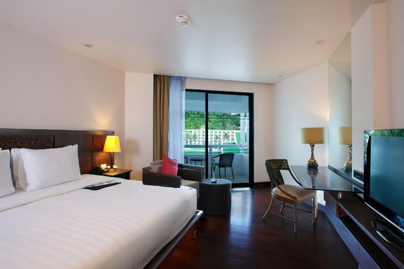 Le Meridien Phuket Beach Resort - Oda