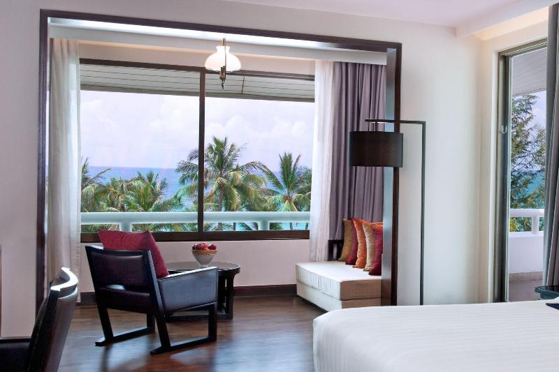 Le Meridien Phuket Beach Resort - Oda