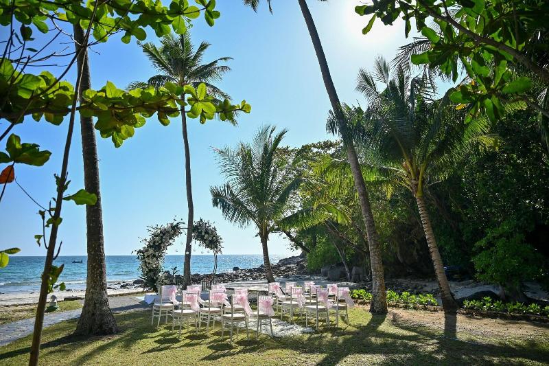 Le Meridien Phuket Beach Resort - Plaj