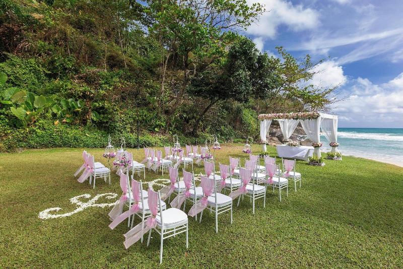 Le Meridien Phuket Beach Resort - Plaj