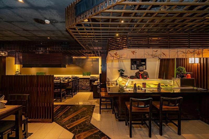 Le Meridien Phuket Beach Resort - Restoran