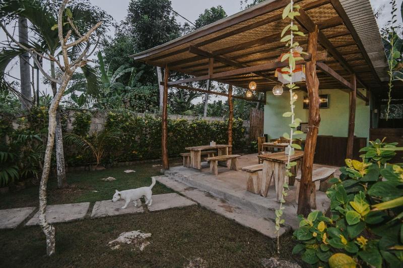 Nerima Hut Lembongan - Restoran