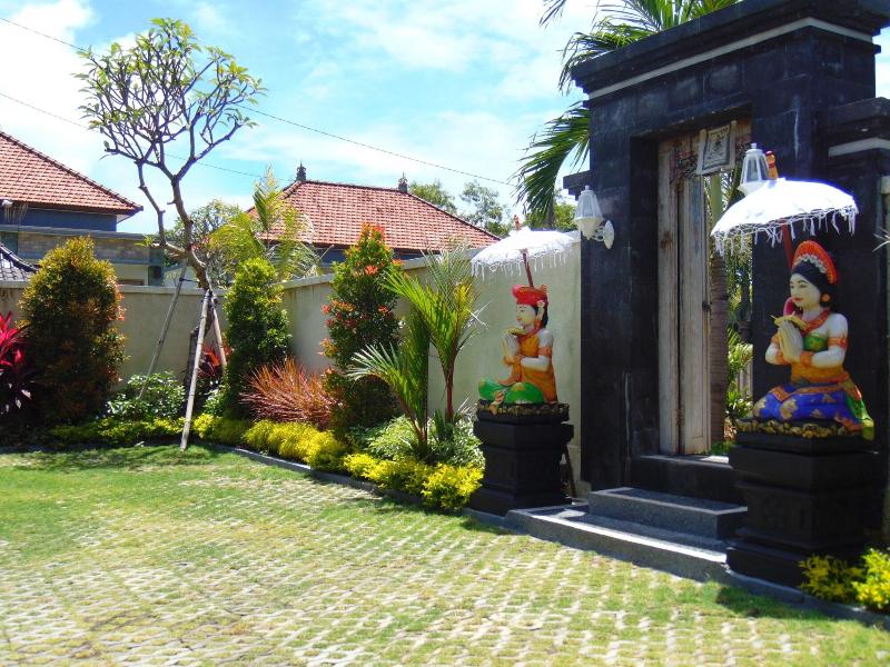 Taman Asih Bingin Homestay - Genel