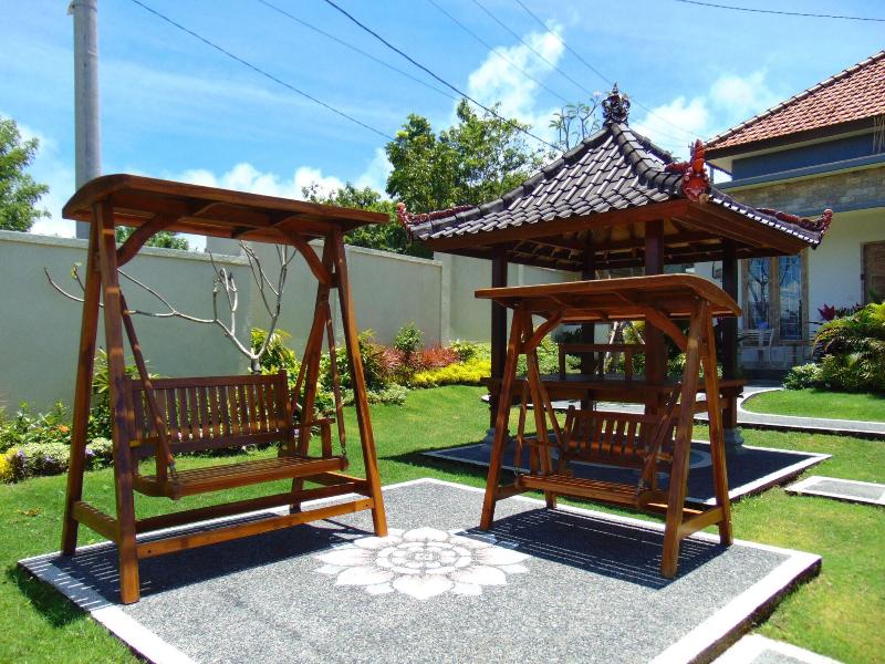 Taman Asih Bingin Homestay - Oda