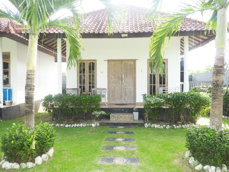 Taman Asih Bingin Homestay - Oda