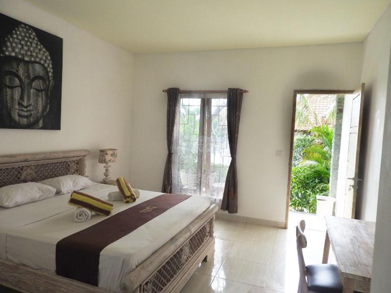 Taman Asih Bingin Homestay - Oda