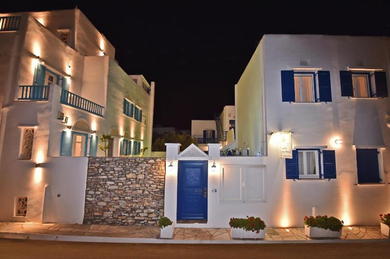 Tinos Aqua Palazzo - Genel