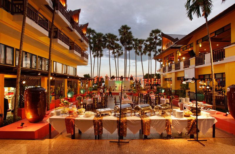 Woraburi Phuket Resort & Spa - Teras