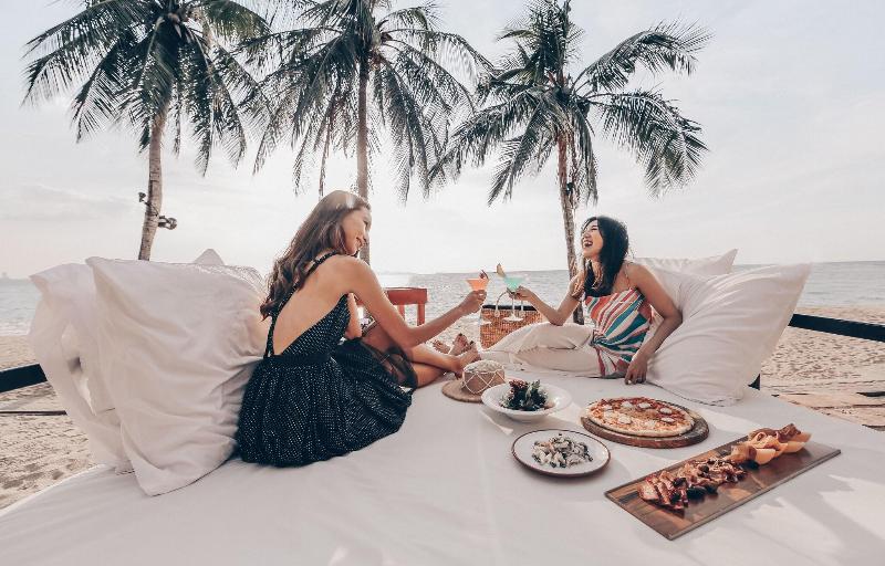 Pullman Pattaya Hotel G - Bar