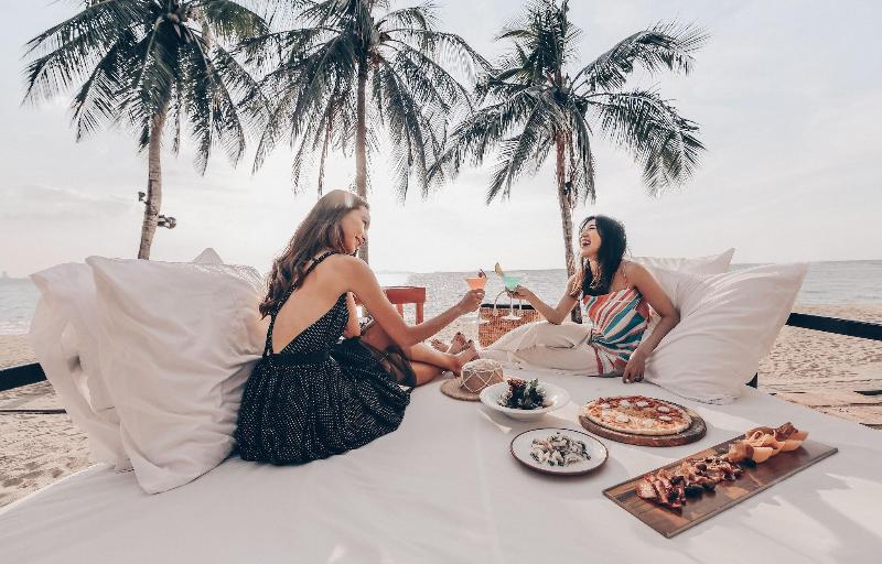 Pullman Pattaya Hotel G - Bar
