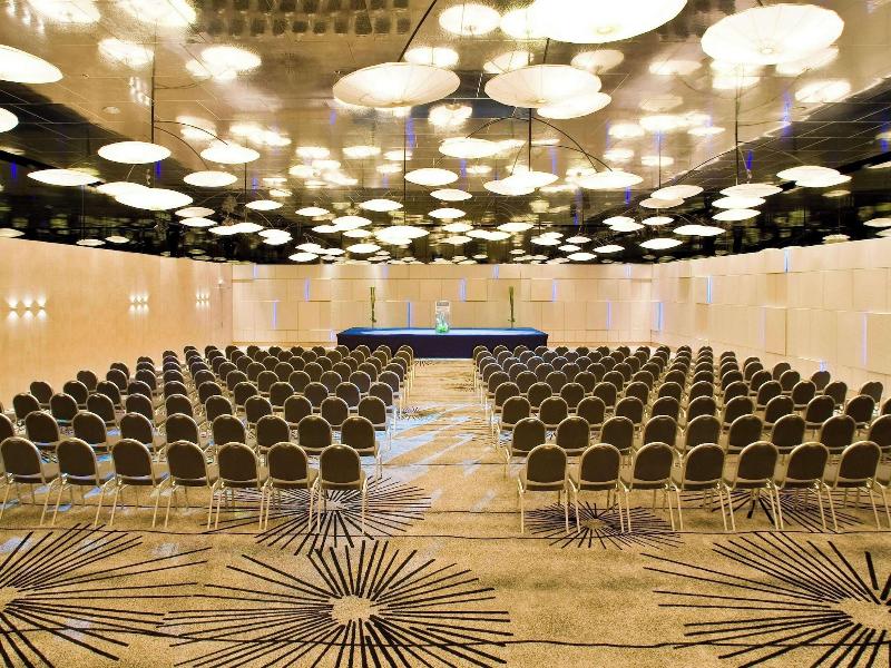 Pullman Pattaya Hotel G - Toplantı