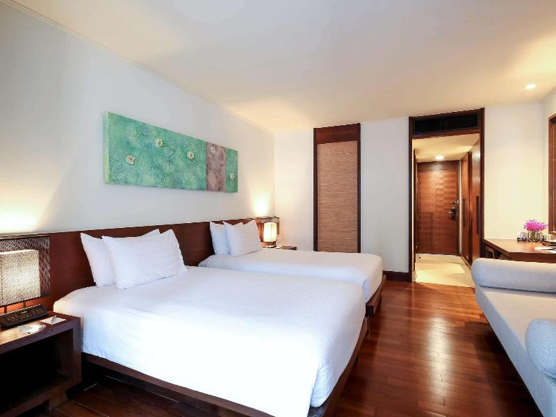 Pullman Pattaya Hotel G - Oda