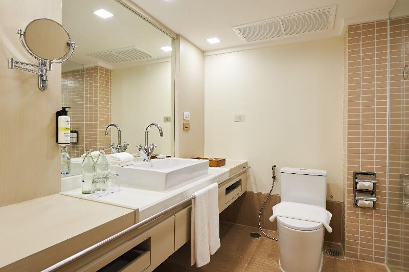 Pullman Pattaya Hotel G - Oda
