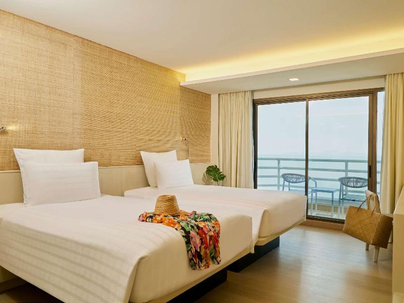 Pullman Pattaya Hotel G - Oda