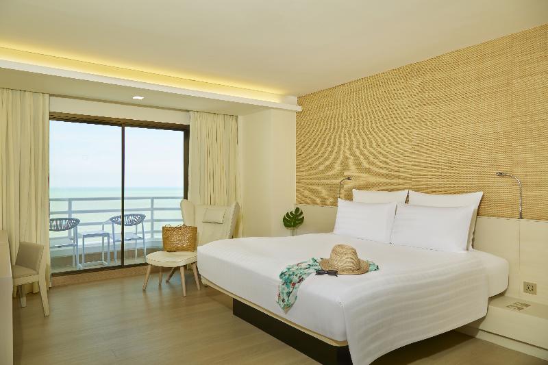 Pullman Pattaya Hotel G - Oda