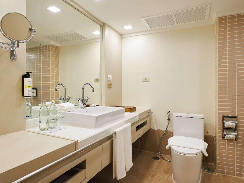 Pullman Pattaya Hotel G - Oda