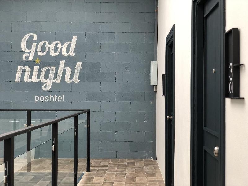 Goodnight Poshtel - Lobi