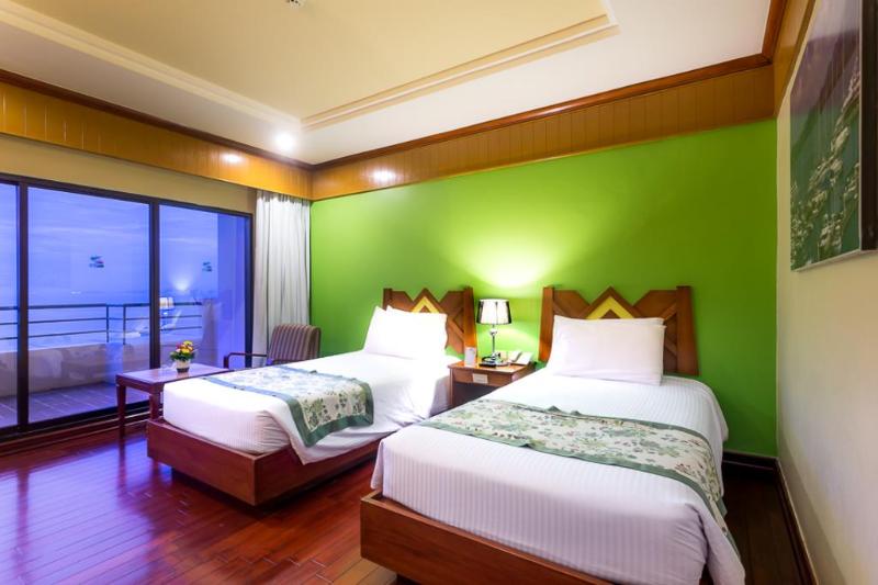 Garden Sea View Resort - Oda