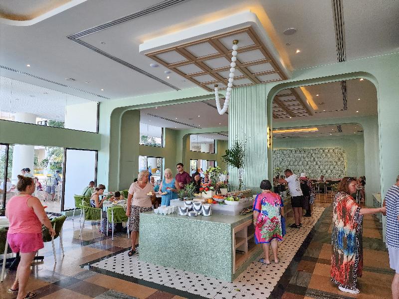 Garden Sea View Resort - Restoran