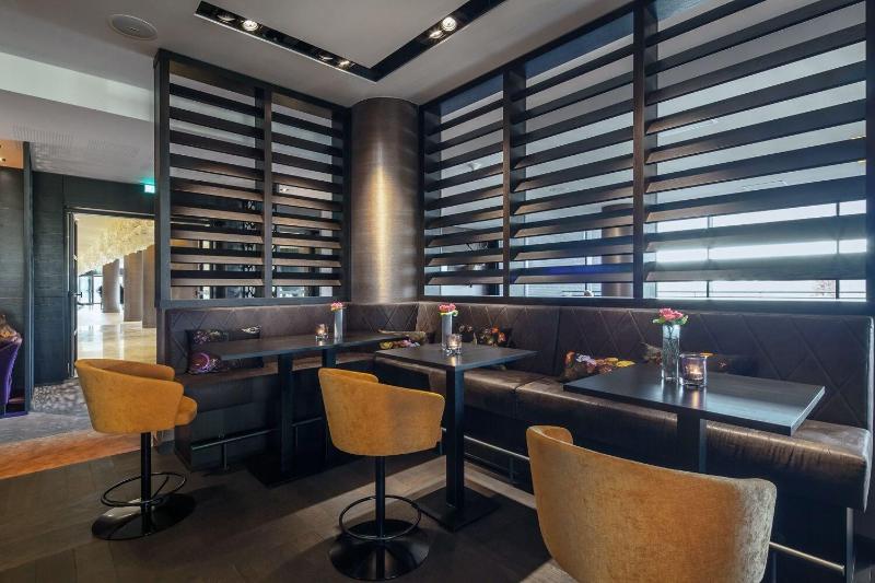 Van Der Valk Hotel Zwolle - Bar