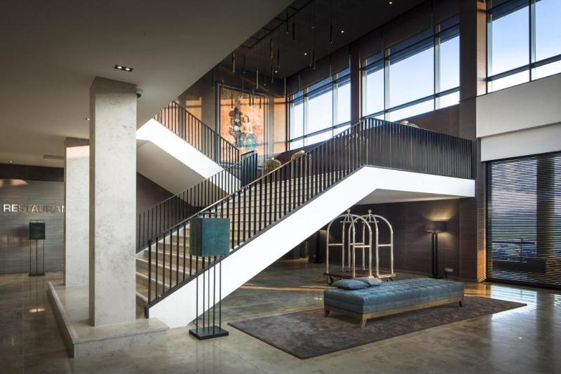 Van Der Valk Hotel Zwolle - Lobi