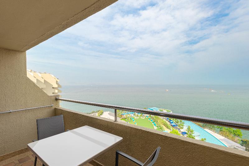 Royal Cliff Beach Hotel - Oda