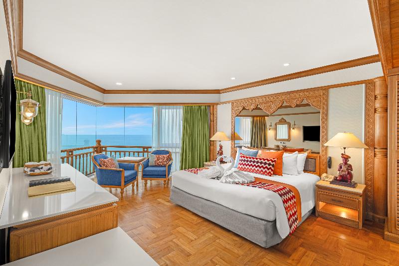 Royal Cliff Beach Hotel - Oda
