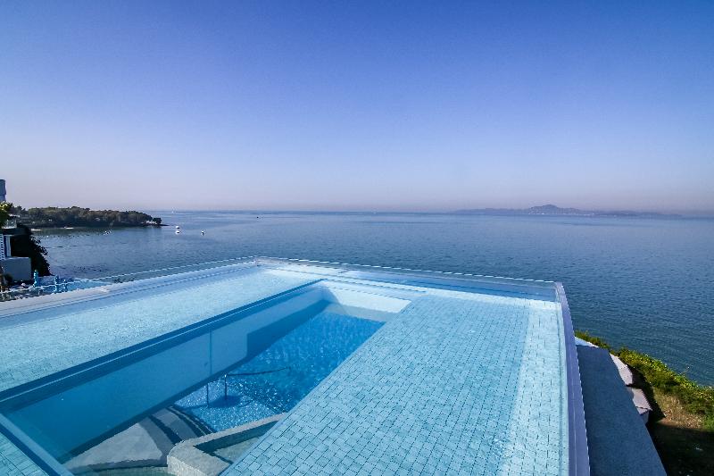 Royal Cliff Beach Hotel - Havuz