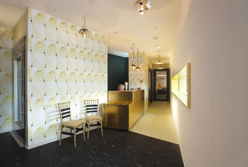 Design Hotel Modez - Lobi