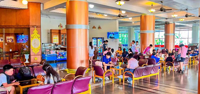 Pattaya Park Beach Resort - Lobi
