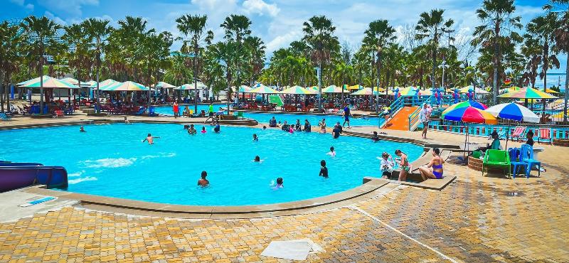 Pattaya Park Beach Resort - Havuz