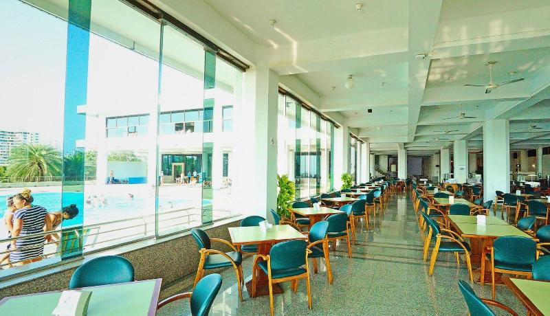 Pattaya Park Beach Resort - Restoran