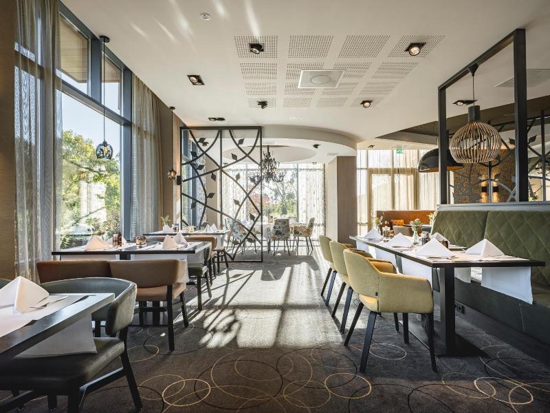 Van der Valk Hotel Heerlen - Genel
