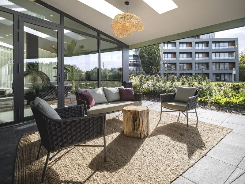 Van der Valk Hotel Heerlen - Havuz
