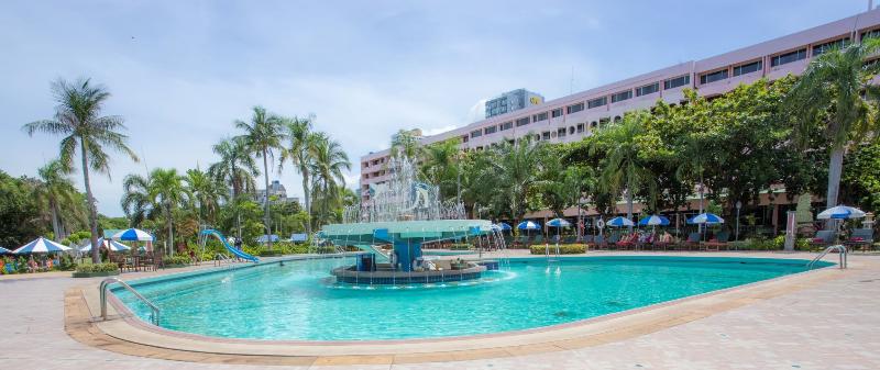 Asia Pattaya - Havuz