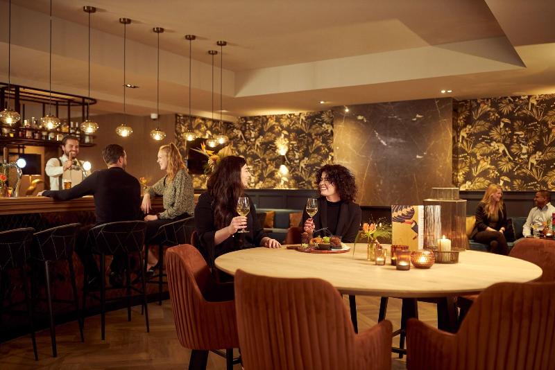 Van der Valk Hotel Groningen - Zuidbroek A7 - Bar