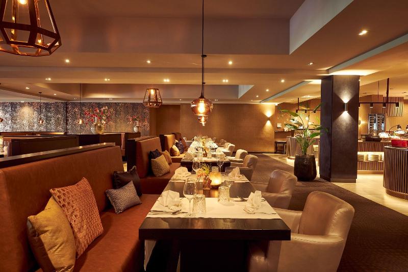Van der Valk Hotel Groningen - Zuidbroek A7 - Restoran