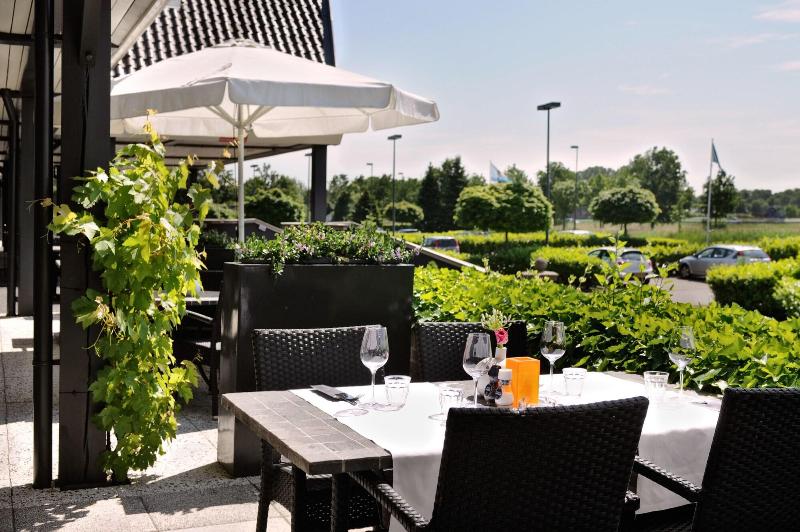 Van der Valk Hotel Groningen - Zuidbroek A7 - Teras