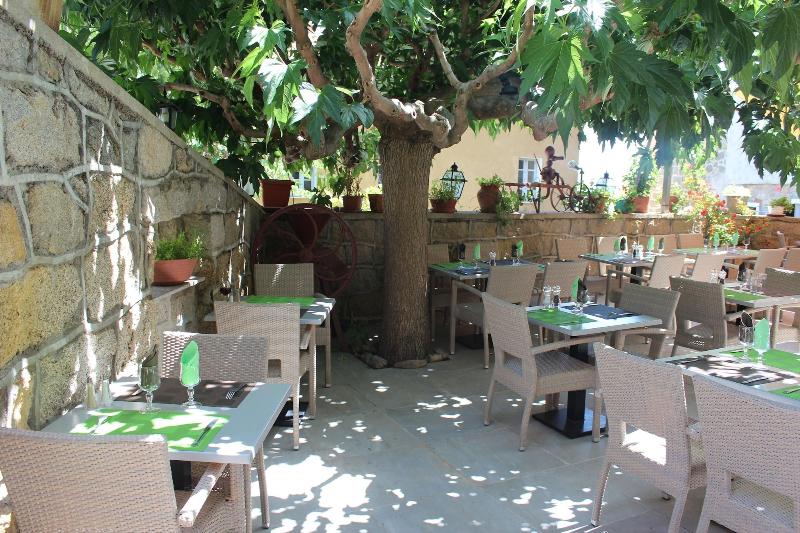 Hôtel Restaurant U Santa Maria - Genel