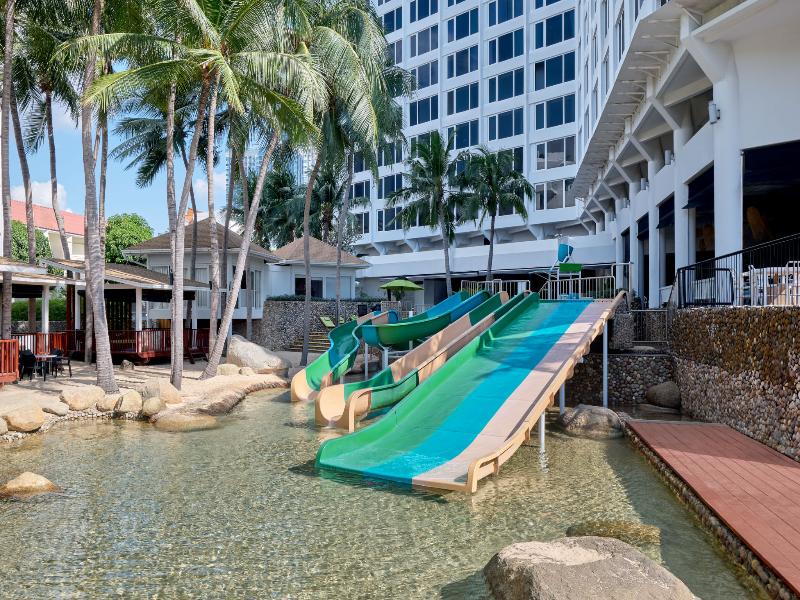 Hard Rock Hotel Pattaya - Havuz