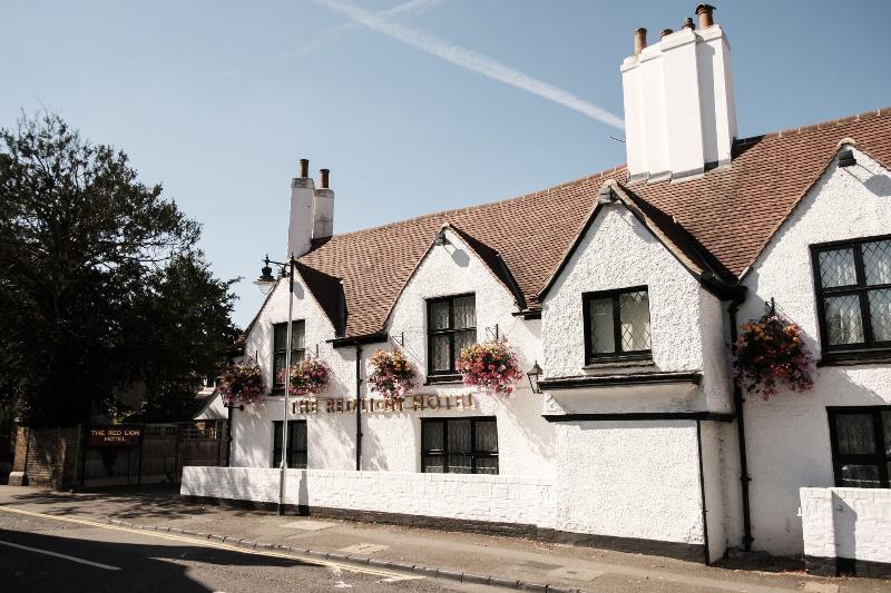 Red Lion - Genel