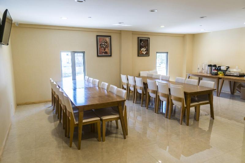John Hotel - Restoran